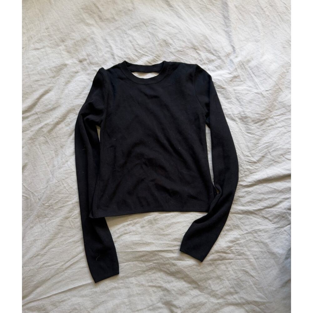 Re: Named Womens Open Back Black Viscose Sweater‎ Size S